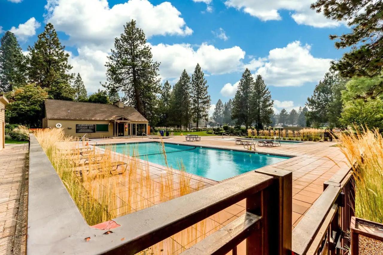Seventh Mountain Resort Deschutes River Woods 外观 照片