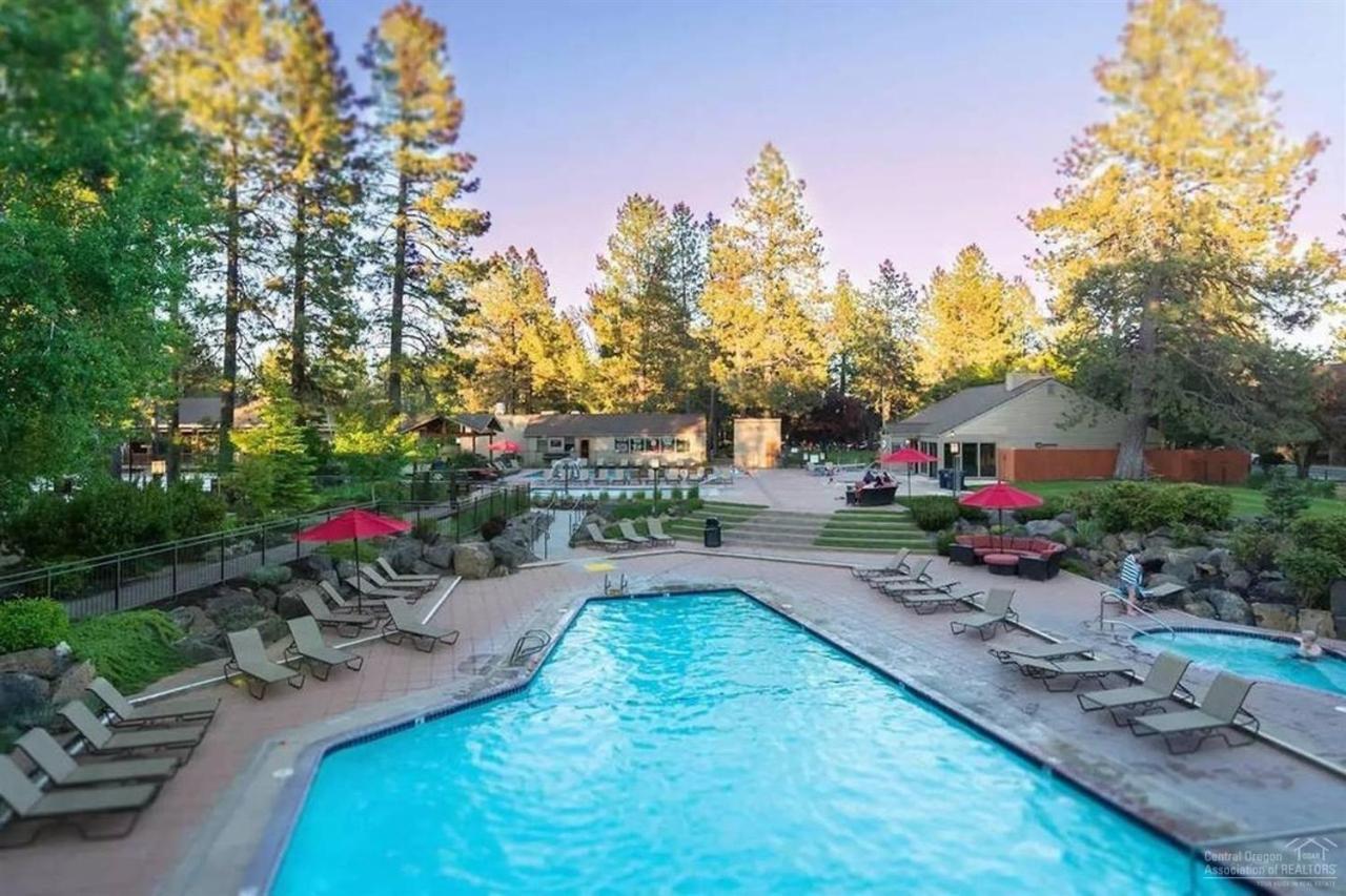Seventh Mountain Resort Deschutes River Woods 外观 照片